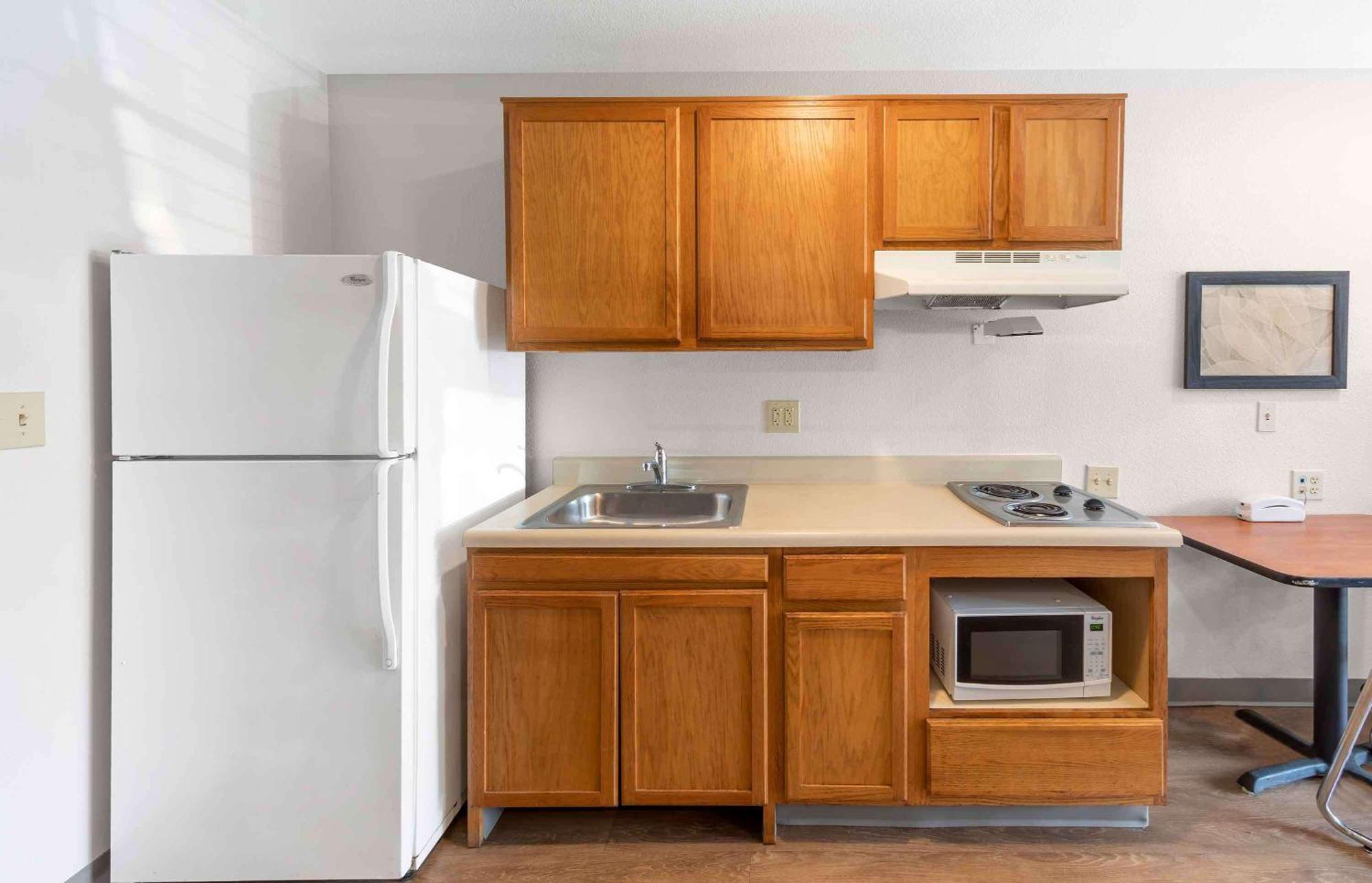 Extended Stay America Select Suites - Tallahassee - East Exterior photo
